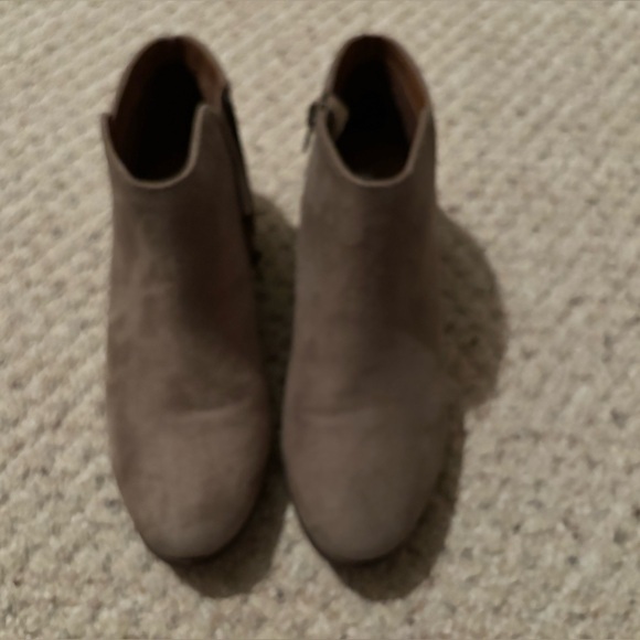 7.5- Tan Faux Suede Booties - Picture 2 of 4